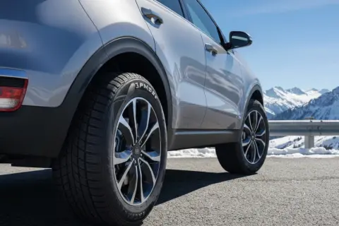 Opony do Kia Sportage 4: Jak wybrać idealne? Poradnik eksperta