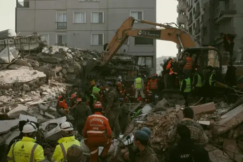 Jak sprzątać mieszkanie krok po kroku? Efektywny plan działania!