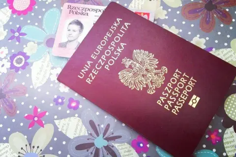 Serbia czy trzeba paszport? Odkryj, jak podróżować z dowodem osobistym
