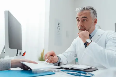 Darmowe badania krwi na NFZ: Co naprawdę zleci lekarz rodzinny?