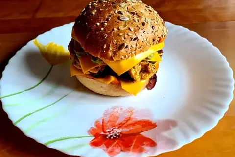 Burger végétarien : 4 recettes & secrets pour un steak parfait