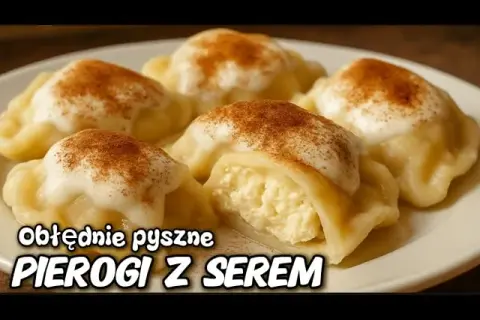 Pierogi z serem na słodko: przepis na idealne ciasto i farsz!