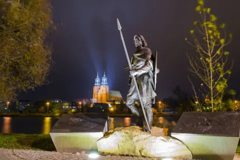 Niezapomniane atrakcje w Gnieźnie, które musisz zobaczyć