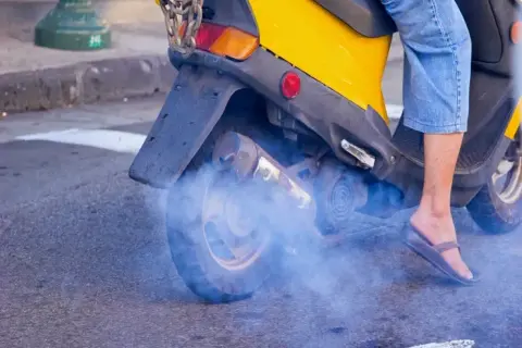 Jak strzelić z wydechu i uniknąć uszkodzeń silnika
