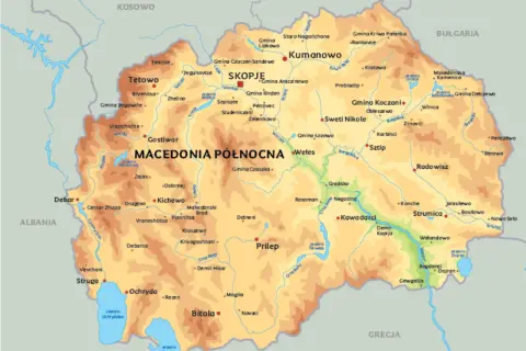 Mapa polityczna Macedonii Północnej, pokazująca jej położenie między Serbią, Bułgarią, Grecją i Albanią. Widoczne stolica Skopje i inne miasta.