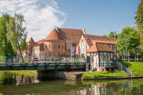 Mrągowo co zwiedzić: Odkryj ukryte skarby i atrakcje tego miasta