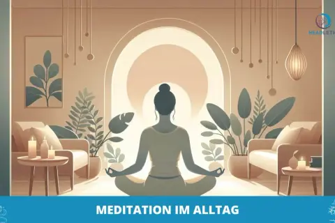 Eine Frau meditiert im Lotussitz in einem gemütlichen Raum. Dies ist die beste Meditation für den Alltag.