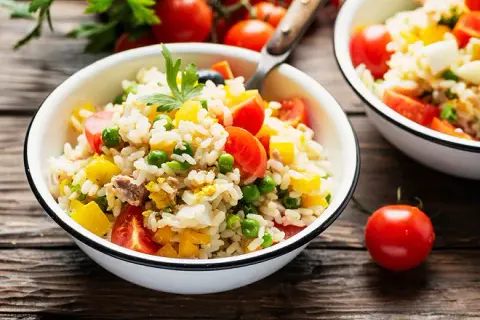 Salade de thon : recette facile, variations et astuces pour la réussir