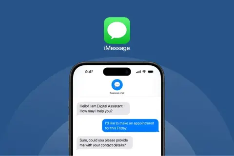 Ikona iMessage na niebieskim tle. Ekran telefonu z rozmową z asystentem cyfrowym, gdzie użytkownik umawia wizytę.