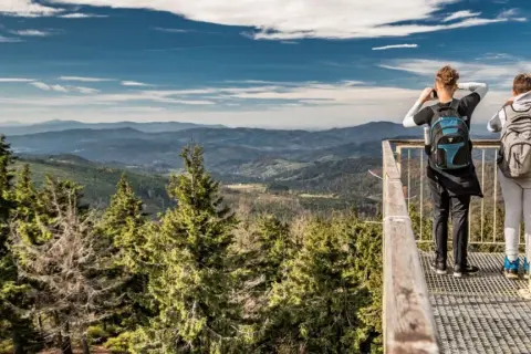 Beskid Śląski: Szczyty, pasma i atrakcje. Twój przewodnik!