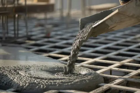 Ile betonu na m2? Oblicz precyzyjnie i oszczędzaj!