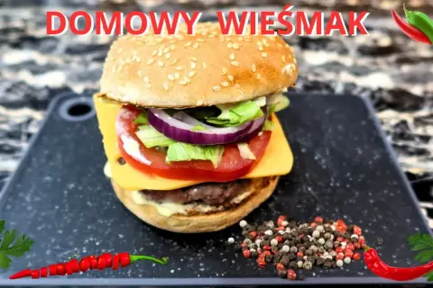 Domowy burger jak z McDonald's? Odtwórz kultowy smak krok po kroku!
