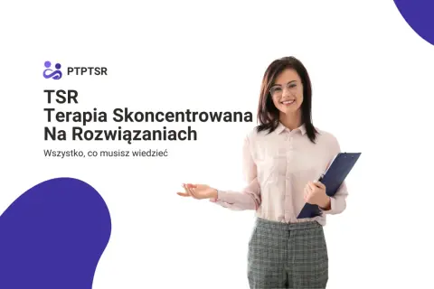 Uśmiechnięta kobieta z teczką prezentuje terapię skoncentrowaną na rozwiązaniach.