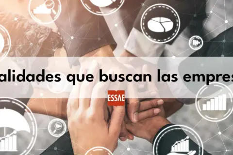 Manos unidas, símbolo de trabajo en equipo. Las empresas buscan cualidades como la colaboración y el crecimiento.