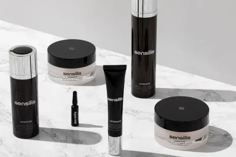 Opiniones de Sensilis: crema sorbete reafirmante y calmante. Descubre la línea Upgrade para una piel renovada.