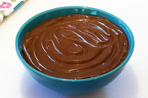 Crème dessert chocolat maison : recette facile, rapide et inratable
