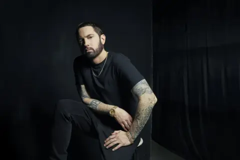 Co sądzi Eminem o Polakach? Pozytywne opinie i kontrowersje