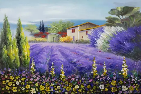 Peinture de la nature : un champ de lavande violette s'étend devant une maison provençale. Des cyprès verts et des fleurs colorées bordent le paysage.
