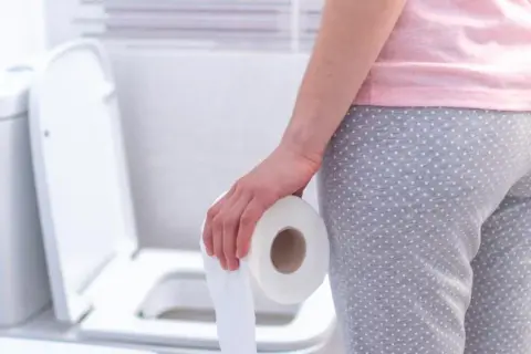 Żelazo a ciemny stolec: kiedy to norma, a kiedy alarm?