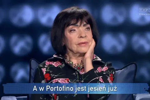 Sława Przybylska wspomina miłość w Portofino, a na ekranie pojawia się tekst "A w Portofino jest jesień już".
