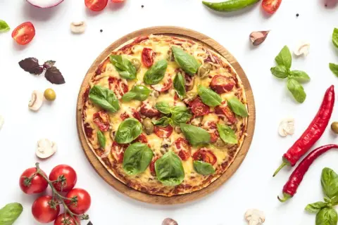 Co na pizzę? 50+ pomysłów na dodatki, które zachwycą!