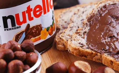 Czy Nutella jest wegańska? Sprawdź, co naprawdę zawiera ten produkt