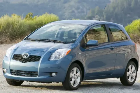 Toyota Yaris 1.4 D-4D: Pojemność baku, zasięg i rezerwa - wszystko o paliwie