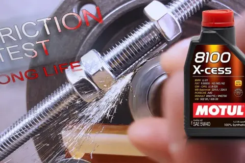 MOTUL X-CESS 5W40 – dlaczego warto wybrać ten olej silnikowy?