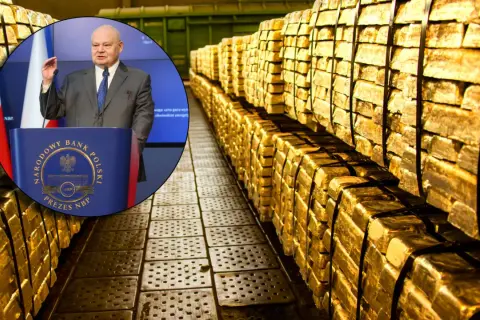Prezes NBP przemawia na tle stosów sztabek złota. Narodowy Bank Polski zwiększa swoje zasoby, co widać na zdjęciu.
