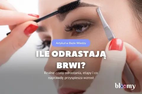 Dłoń z czerwoną hybrydą układa brwi szczoteczką, podczas gdy druga chwyta pęsetę. Artykuł odpowiada na pytanie, czy brwi odrastają.