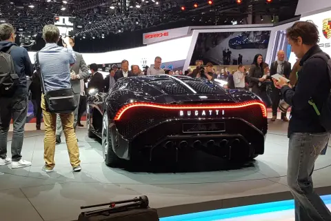 Bugatti La Voiture Noire: Kto kupił i dlaczego to sekret?