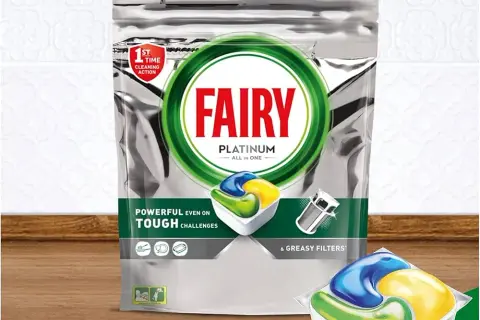 Finish czy Fairy? Odkryj, które tabletki do zmywarki są dla Ciebie!
