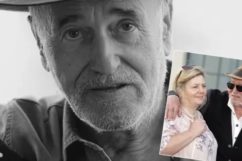 Zbliżenie na twarz mężczyzny w kapeluszu. W tle para, która może być jego rodziną. Ile dzieci ma Nowicki?
