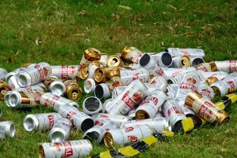 Do jakiego pojemnika puszki po piwie? Oto, co musisz wiedzieć