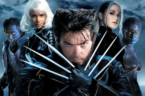 Wolverine z pazurami na pierwszym planie, a za nim inni mutanci: Nightcrawler, Storm, Rogue i Mystique. Zapowiedź filmu o mutantach.