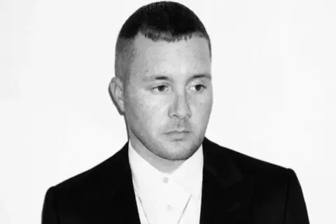 Kim Jones w LV: Jak zrewolucjonizował modę męską?