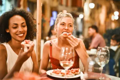 Ruciane Nida gdzie zjeść – najlepsze restauracje, które musisz znać