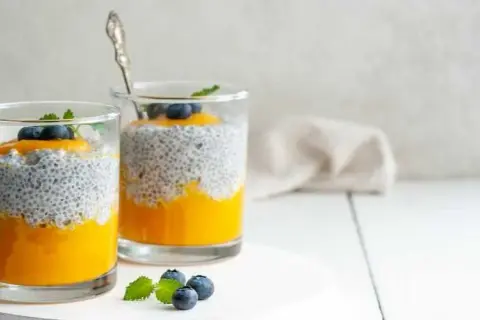 Ile kalorii ma pudding chia? Sprawdź, co wpływa na kaloryczność