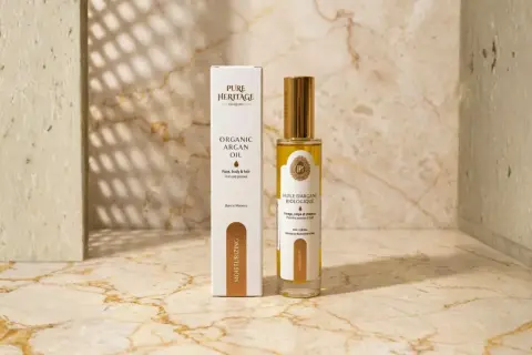 Aceite de argán orgánico Pure Heritage, ideal para rostro, cuerpo y cabello. Aunque el aceite de argán caduca, este producto de origen marroquí es perfecto para hidratar.