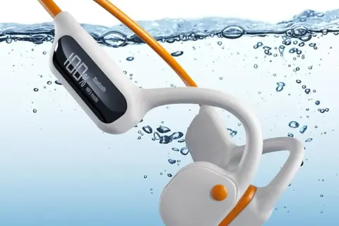 Pływaj z muzyką! Słuchawki do pływania MP3, kostne, IPX8 ranking