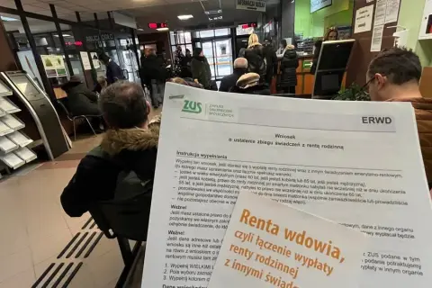 Czy renta rodzinna uprawnia do ulgowych przejazdów? Sprawdź warunki