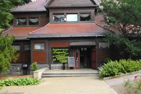 Gdzie zjeść w Szczawnie-Zdroju? Odkryj najlepsze restauracje!