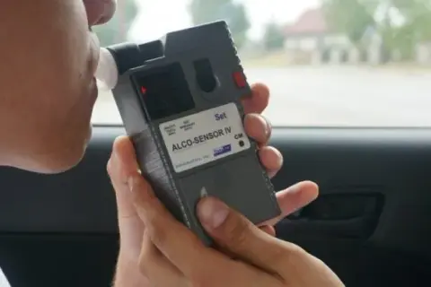 Policja i alkomat: Który wynik jest dowodem w sądzie?