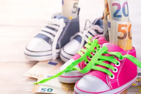 Ile wynosi rodzinne na dziecko? Sprawdź, ile możesz otrzymać miesięcznie