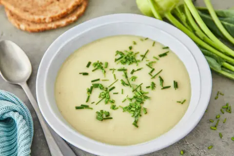 Velouté de Chou-Rave : Recette Facile & Bienfaits Santé