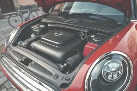 Mini One 1.4 benzyna - co to za silnik i jakie ma osiągi?