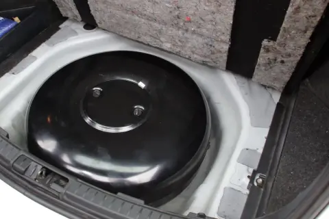 Ile kosztuje wymiana butli LPG? Obowiązek po 10 latach