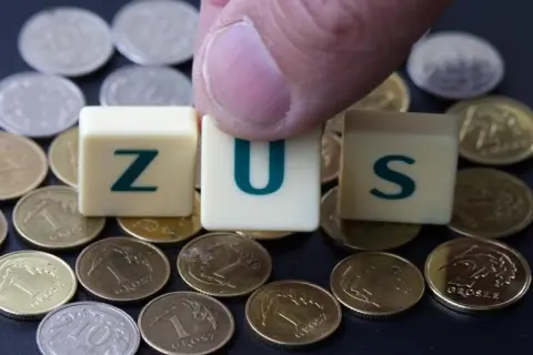 Jak sprawdzić swoje zatrudnienie i uniknąć problemów z ZUS