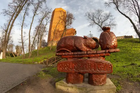 Legenda o Popielu: Historia, symbole i prawda o władcy z Kruszwicy