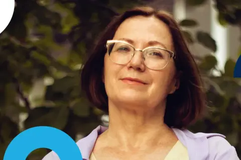 Jakie okulary po 50? Porady dla dojrzałego wzroku i stylu